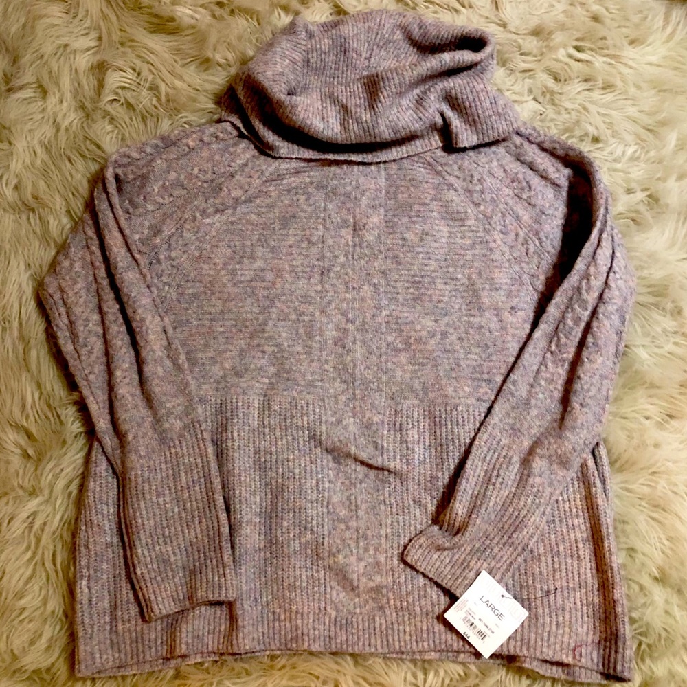 NWT Gray/Multicolored Liz Claiborne Sweater Large